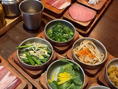 -银米·云南传统过桥米线(双廊黑金冠店)