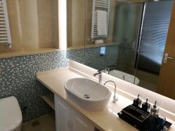 -海豚湾高端月子会所(黄浦店)