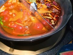 -湊湊火锅·茶憩(南京东路悦荟店)