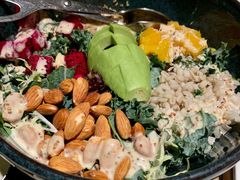 牛油果沙拉-小大董·烤鸭(凤凰汇店)