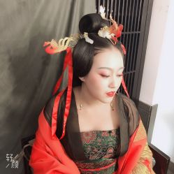 点击看大图 -盘子女人坊古装写真摄影(长春总店)