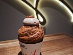 -VERIE BAKEHOUSE