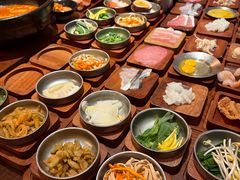 -银米·云南传统过桥米线(双廊黑金冠店)