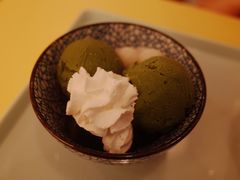 抹茶冰淇淋-王守财小山園