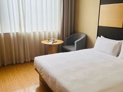 -全季酒店(上海东方明珠店)