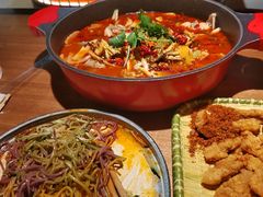-渝蛙馆(九霄梦天地店)