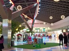 -新田360广场(上海华侨城店)