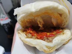 劲辣剁椒肉夹馍-香探花·擀面皮肉夹馍(北苑店)