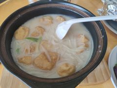 -鹏城人家海鲜酒家·23年老字号(较场尾店)