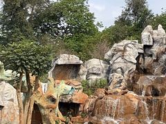 -海南热带野生动植物园