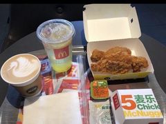 -麦当劳(朝阳路得来速店)
