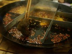 -岗上渣渣老火锅(两路口店)