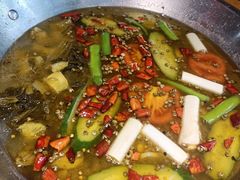 -小饕荟雅安贡椒鱼鲜馆(广福桥店)