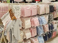 -优衣库(苏州天虹CCMall石路店)