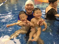 -蓝旗亲子游泳(范湖万达广场店)