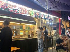 等位区-老黄记手撕烤兔(玉林街店)