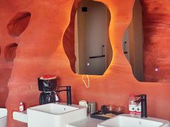 -幸栖洞穴设计酒店(成都春熙路店)