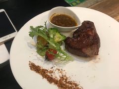 -澳莱酷品牛扒(开平东汇城店)