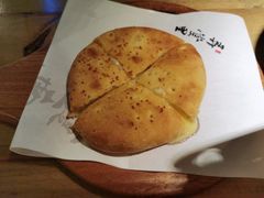 奶酪馅饼-弄堂里(阿里西溪A区店)