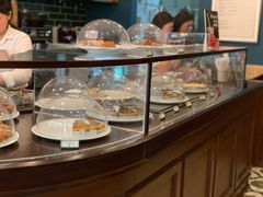 面包甜点陈列柜-Pie Bird(新闸路店)
