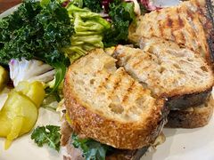 超级牛肉帕尼尼-O'mills Sourdough Bakery&Bistro(永嘉路店)