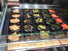 自助取餐区-好人民间小吃(镇江八佰伴店)