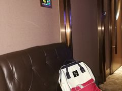 -歌友汇KTV(悦荟广场店)