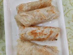 葱油饼-鹏城人家海鲜酒家·23年老字号(较场尾店)