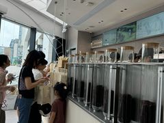 -喜茶(慈溪银泰城店)