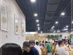 大堂-春水锅贴·传统鲁菜(大明湖店)