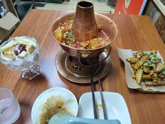 -蜗牛小馆醉乡民谣云南菜(惠新西里店)