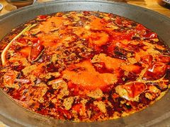 -旧街市鲜货老火锅(大光路店)