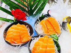 -万龙洲海鲜(大兴绿地缤纷城店)