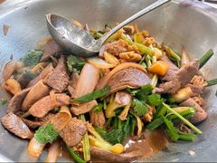 -九道菜有鸡鱼头(石鼓路店)