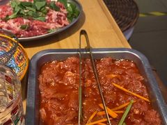 -洱火云南酸菜牛肉火锅(石景山当代商城店)