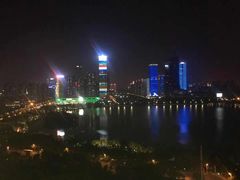 -天鹅湖大酒店
