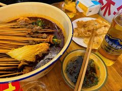 -拈签一笑黄牛肉辣卤串串