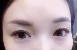 -吉吉靓甲美睫