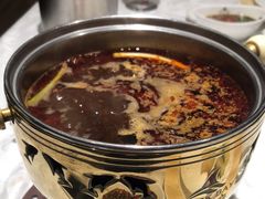 -海鲨湾海鲜会馆(百家湖1912店)