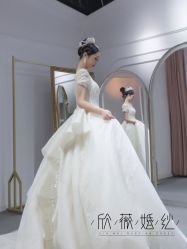 点击看大图 -欣薇婚纱(新源乐汇城店)