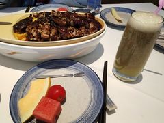 -八府香鸭·啫啫煲(华山路店)