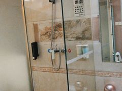 -德全心悦酒店(北京金台路地铁站店)