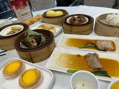 -万龙洲海鲜(大兴绿地缤纷城店)