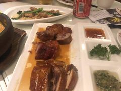 -新大咀港式茶餐厅(宝山万达店)
