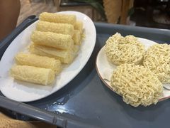 -濠轩阁特色生蚝火锅(水湾路店)