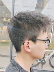 -尤司男士国潮理发馆