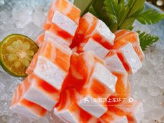 三文鱼腩刺生-炙柒Sekinana·精致料理 烧鸟·铁板烧(海上世界店)