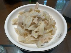 -鲁南仔·滕州炒鸡(经三路店)