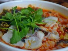 -梓城五粮渔粉(辉纺名苑店)