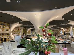 -钟书阁(珍园店)
